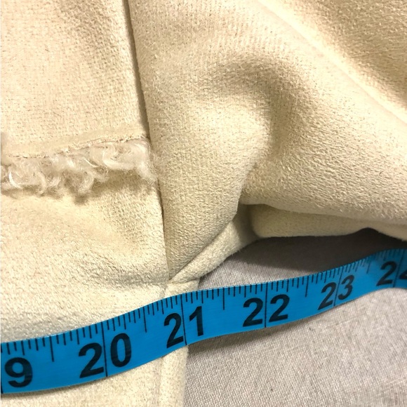 Urban Outfitters Off-White Sherpa Jacket - Picture 5 of 7